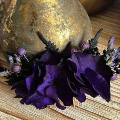 Peigne en végétaux séchés et stabilisés