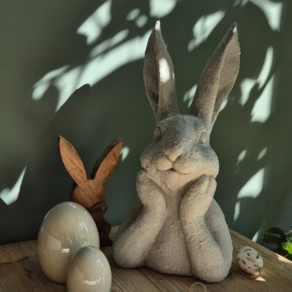 Buste de lapin effet béton
